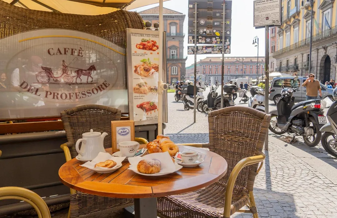 Don Lope Suite-Piazza del Plebiscito-1