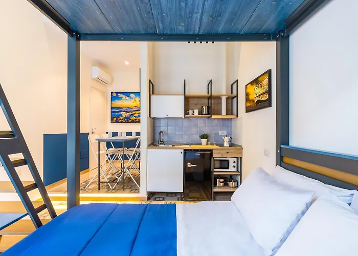 Central Station Apartments & Suites By Wonderful Italy